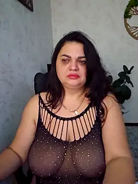 -CUTE-EVVIL- online show from April 30, 2026, 6:03 pm