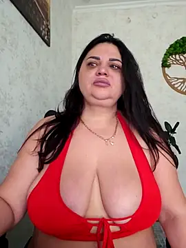 -CUTE-EVVIL- online show from May 2, 2026, 7:02 am