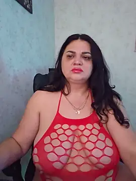 -CUTE-EVVIL- online show from May 30, 2026, 7:55 pm