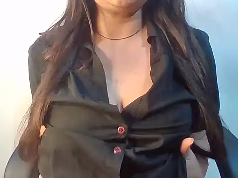 AMEILA FUCK online show from May 26, 2026, 5:42 pm