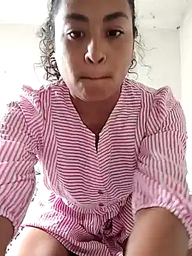 DiosaJaguarMorena online show from May 12, 2026, 7:11 pm