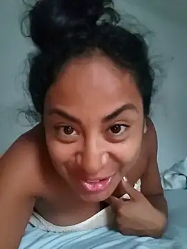 DiosaJaguarMorena online show from June 6, 2026, 12:27 am