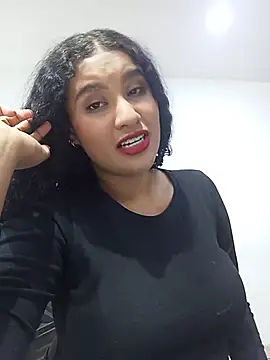 roxy domnin online show from July 10, 2026, 3:44 am