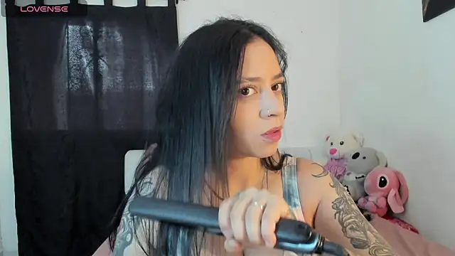 Snapshot of SabBrand25 chatting on May 19, 2026, 8:15 pm SabBrand25 online show from May 19, 2026, 8:15 pm