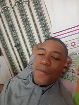 Snapshot of Hector-black chatting on May 30, 2026, 7:05 am Hector-black online show from May 30, 2026, 7:05 am