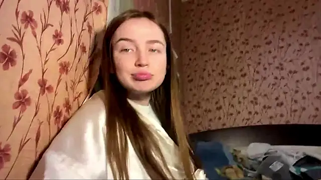 Snapshot of Chloooee chatting on May 5, 2026, 4:26 pm Chloooee online show from May 5, 2026, 4:26 pm