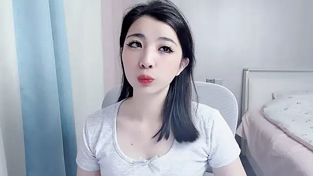 Snapshot of amy-6668 chatting on May 7, 2026, 3:34 am amy-6668 online show from May 7, 2026, 3:34 am