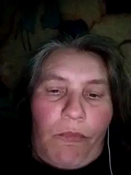Snapshot of IrisMaris37 chatting on April 30, 2026, 3:40 pm IrisMaris37 online show from April 30, 2026, 3:40 pm