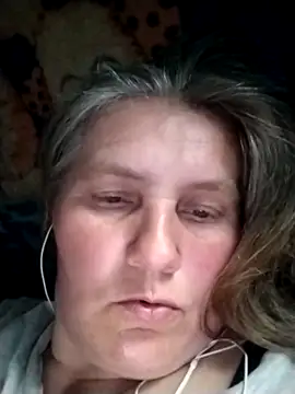 Snapshot of IrisMaris37 chatting on May 12, 2026, 1:52 pm IrisMaris37 online show from May 12, 2026, 1:52 pm
