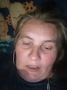 Snapshot of IrisMaris37 chatting on May 26, 2026, 9:00 pm IrisMaris37 online show from May 26, 2026, 9:00 pm