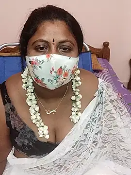 Snapshot of telugu_Geetha40 chatting on May 6, 2026, 7:02 am telugu Geetha40 online show from May 6, 2026, 7:02 am