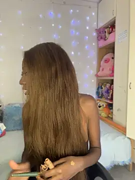 Snapshot of SpicySweetie chatting on May 12, 2026, 10:18 pm SpicySweetie online show from May 12, 2026, 10:18 pm