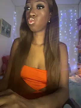 Snapshot of SpicySweetie chatting on May 15, 2026, 9:22 pm SpicySweetie online show from May 15, 2026, 9:22 pm