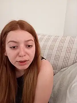 Snapshot of Werderwerememm chatting on May 15, 2026, 12:01 pm Werderwerememm online show from May 15, 2026, 12:01 pm