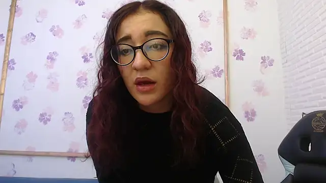 Snapshot of Karol_prescot chatting on May 2, 2026, 1:49 pm Karol prescot online show from May 2, 2026, 1:49 pm