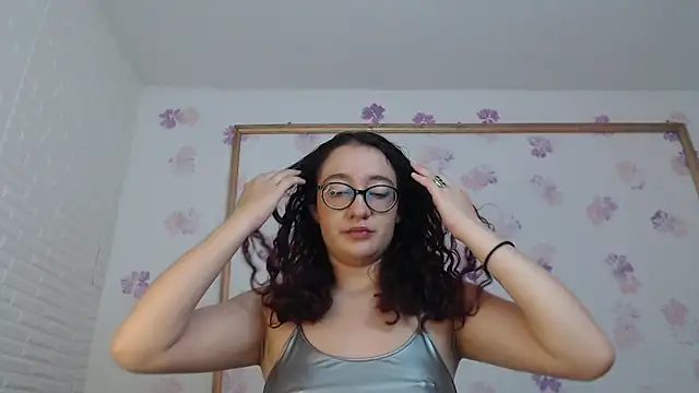 Snapshot of Karol_prescot chatting on May 20, 2026, 2:23 pm Karol prescot online show from May 20, 2026, 2:23 pm