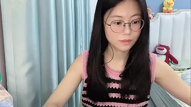 Luna-666 online show from April 28, 2026, 10:53 am