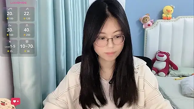 Luna-666 online show from April 29, 2026, 11:25 am