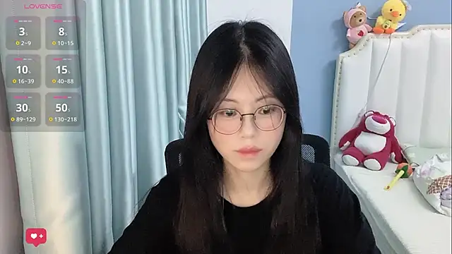 Luna-666 online show from May 25, 2026, 2:12 pm