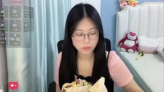 Luna-666 online show from May 26, 2026, 3:08 pm