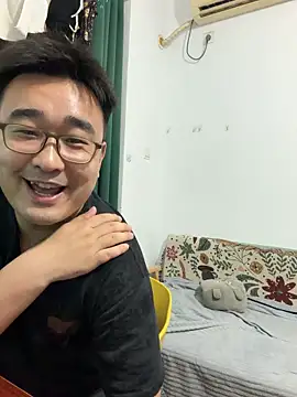 langzi-888 online show from May 29, 2026, 1:31 pm