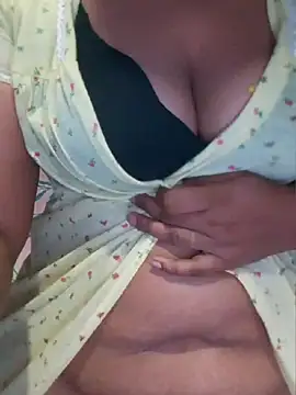 shashini97 online show from July 14, 2026, 4:13 pm