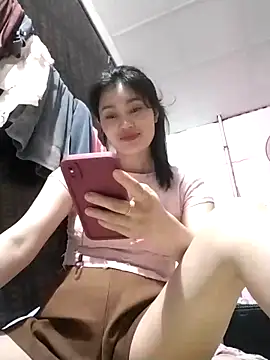 Snapshot of Sary_Naughty chatting on May 10, 2026, 5:56 am Sary Naughty online show from May 10, 2026, 5:56 am