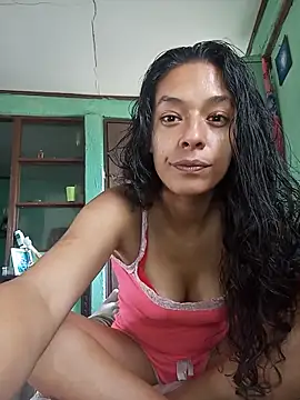 Kimkaly online show from May 25, 2026, 1:28 pm