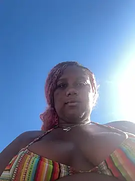 Snapshot of candi_sweetheart chatting on July 1, 2026, 5:12 pm candi sweetheart online show from July 1, 2026, 5:12 pm
