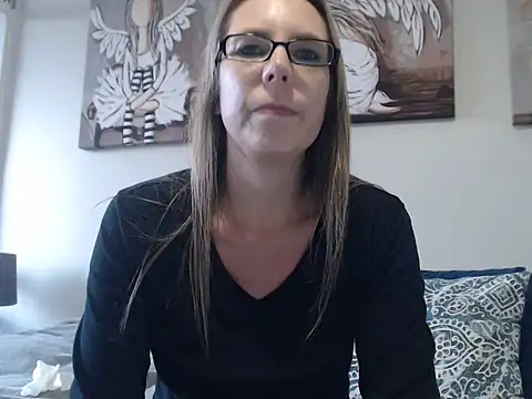 blondiesin50 online show from May 16, 2026, 3:11 pm