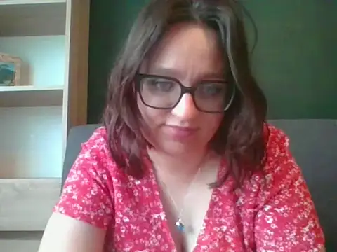 sensual paris online show from May 8, 2026, 5:35 am