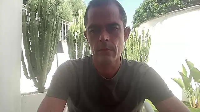 Snapshot of Riccardo86xx chatting on July 21, 2026, 1:13 pm Riccardo86xx online show from July 21, 2026, 1:13 pm