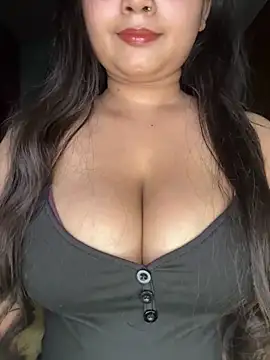 Snapshot of Naughty_pooja44 chatting on May 5, 2026, 7:38 am Naughty pooja44 online show from May 5, 2026, 7:38 am