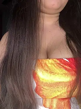 Snapshot of Naughty_pooja44 chatting on May 6, 2026, 9:03 am Naughty pooja44 online show from May 6, 2026, 9:03 am