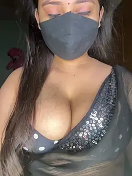 Snapshot of Naughty_pooja44 chatting on May 7, 2026, 10:15 pm Naughty pooja44 online show from May 7, 2026, 10:15 pm