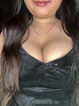 Snapshot of Naughty_pooja44 chatting on May 15, 2026, 5:09 pm Naughty pooja44 online show from May 15, 2026, 5:09 pm