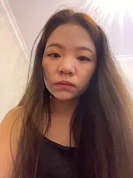 xiaochengzi505 online show from April 30, 2026, 9:52 pm