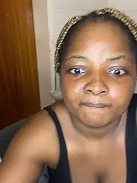 Snapshot of Sexyagelicxx chatting on May 6, 2026, 1:36 am Sexyagelicxx online show from May 6, 2026, 1:36 am