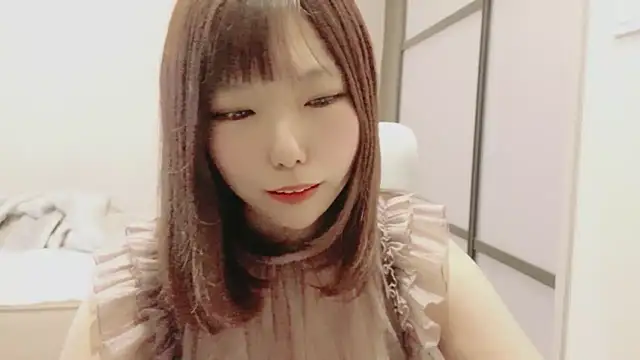 Snapshot of hono__38 chatting on June 18, 2026, 6:24 am hono 38 online show from June 18, 2026, 6:24 am