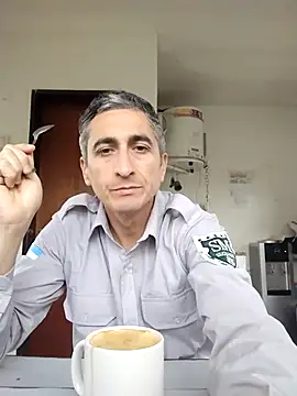 Snapshot of Alejandro83bsf chatting on May 7, 2026, 7:52 pm Alejandro83bsf online show from May 7, 2026, 7:52 pm