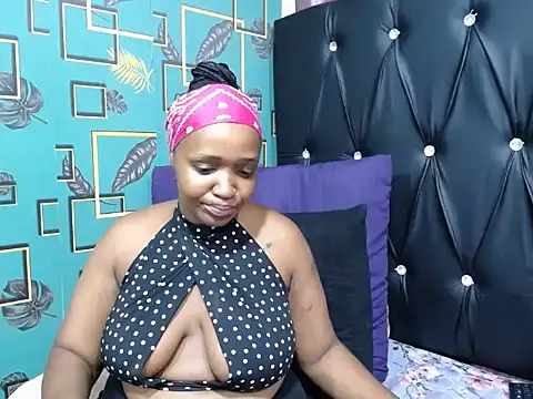 Snapshot of CandyBoobs69 chatting on May 14, 2026, 2:40 am CandyBoobs69 online show from May 14, 2026, 2:40 am