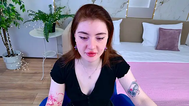 Emily Less online show from May 15, 2026, 5:25 am