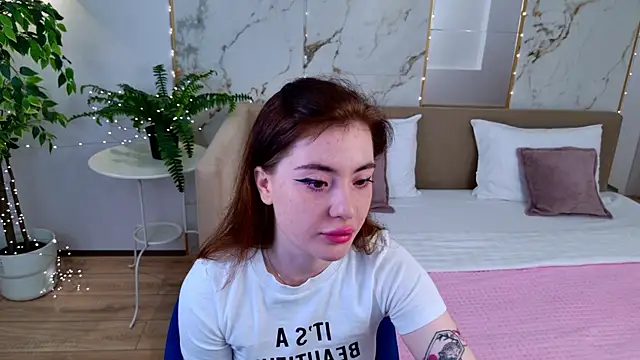 Emily Less online show from May 19, 2026, 5:14 am