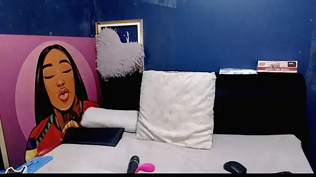 LolaSavageXO online show from June 26, 2026, 7:24 am
