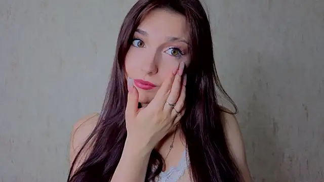 Snapshot of georgymaryhi chatting on June 26, 2026, 2:10 pm georgymaryhi online show from June 26, 2026, 2:10 pm