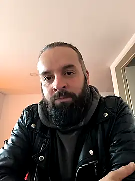 Snapshot of erikthor chatting on May 2, 2026, 4:56 pm erikthor online show from May 2, 2026, 4:56 pm