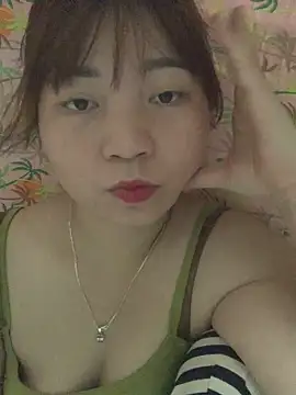 Puzy06 online show from May 27, 2026, 3:47 am
