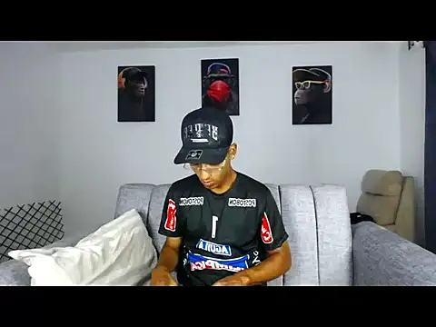 Snapshot of jack_vega1 chatting on May 28, 2026, 9:39 am jack vega1 online show from May 28, 2026, 9:39 am