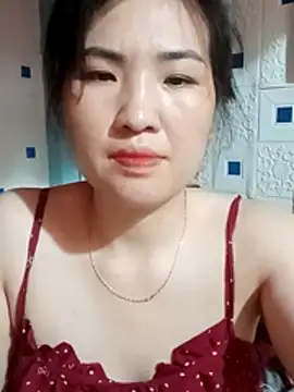 Kee2000 online show from June 24, 2026, 3:33 pm
