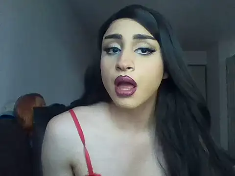 AliceSparkle13 online show from May 4, 2026, 7:10 pm